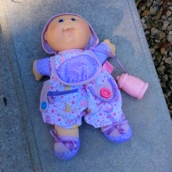 Cabbage Patch Kids/12" Baby Doll/Hearts/Stars/Moons Outfit/Hat/Bib/Bottle - Picture 1 of 8